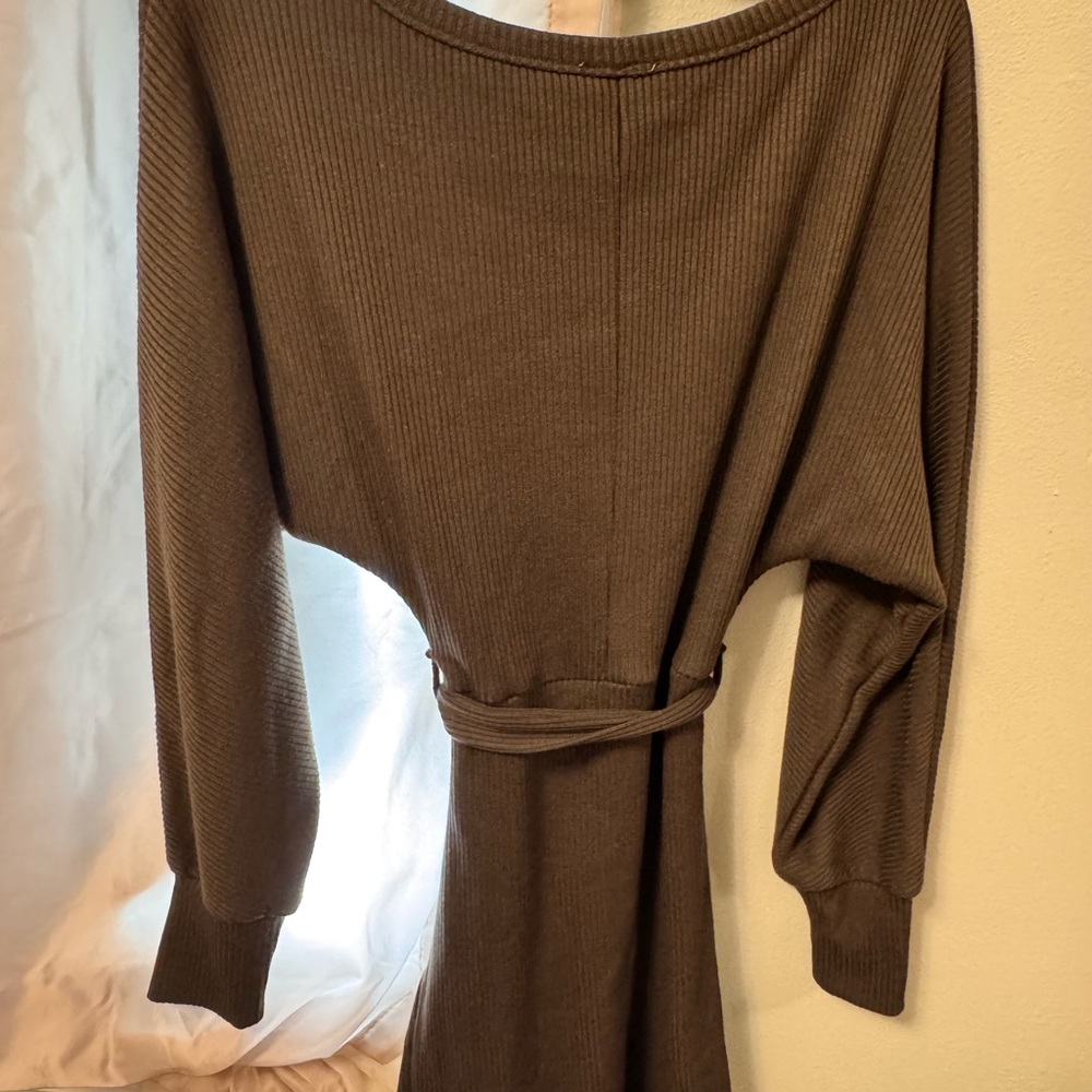 Revamped Olive Ribbed Knit Top - Picture 2 of 4